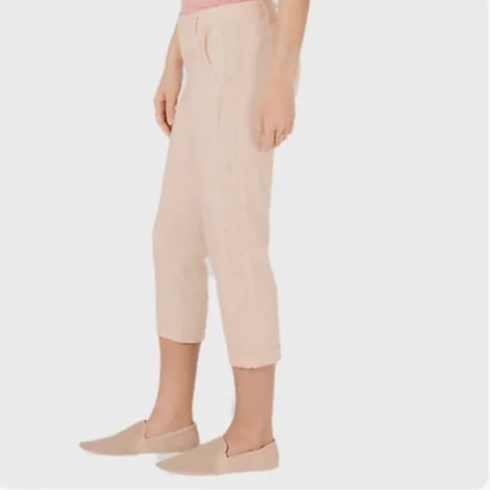 Pink style and company capris size 14